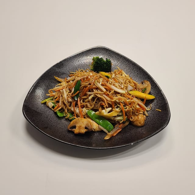 Vegetable Lo Mein.