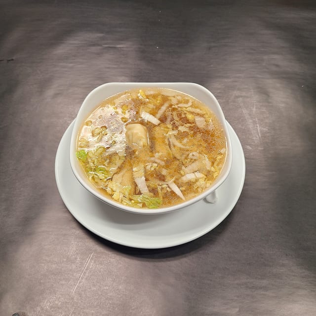 Large Wonton Soup.