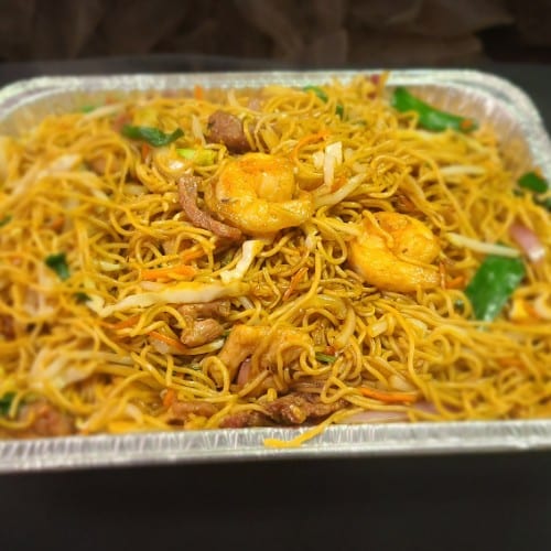 Combo Lo Mein Tray.