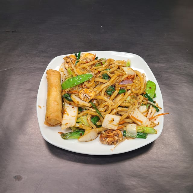 Vegetables Mandarin Noodles.