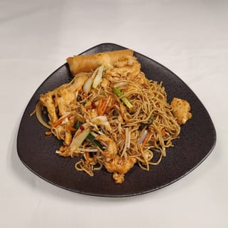 L- Chicken Lo Mein